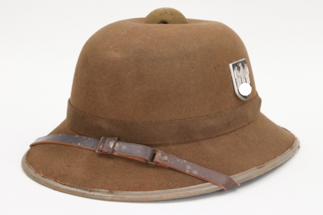 Heer tropical pith helmet - 1941