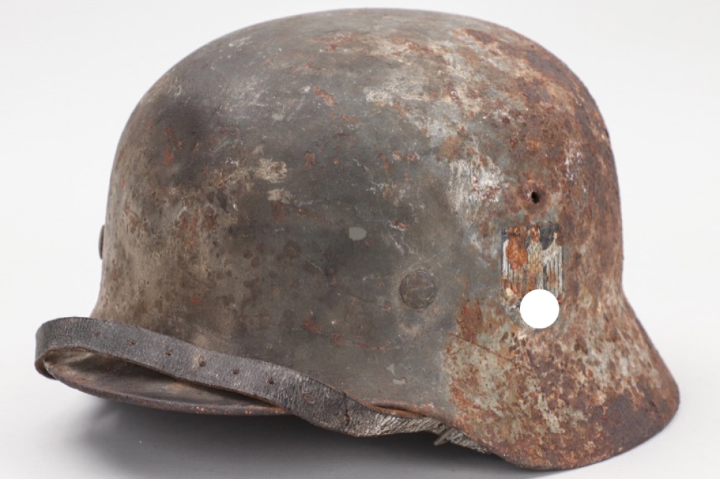 Heer M35 double decal camo helmet