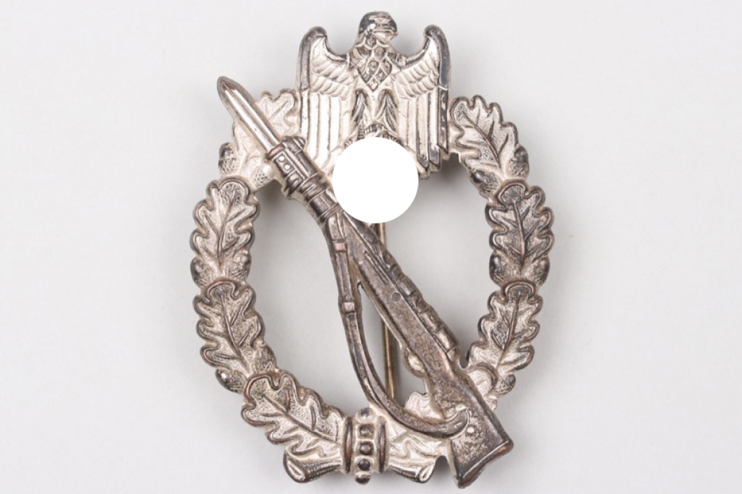 Infantry Assault Badge in silver - Cupal