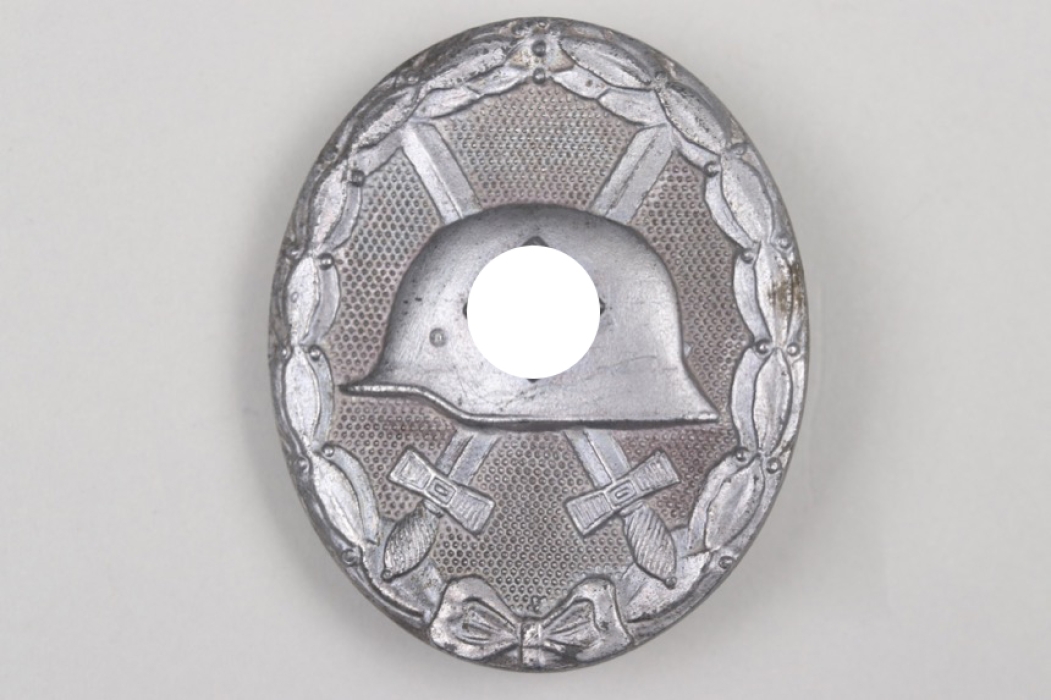 Wound Badge in silver - L/14