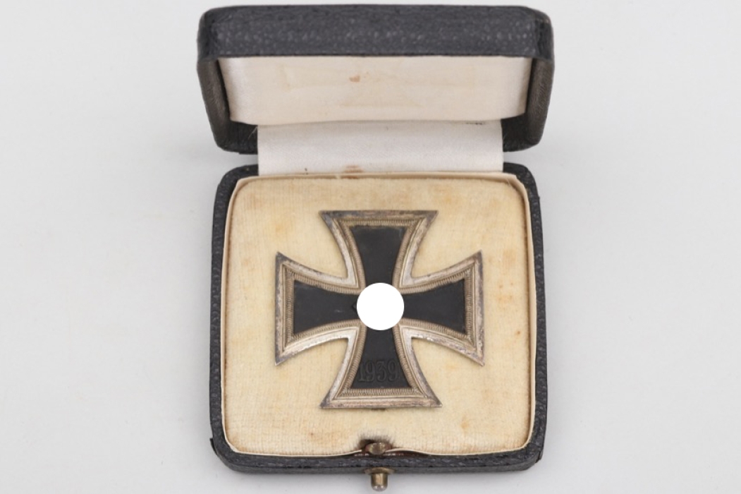 1939 Iron Cross 1st Class in case - L/11