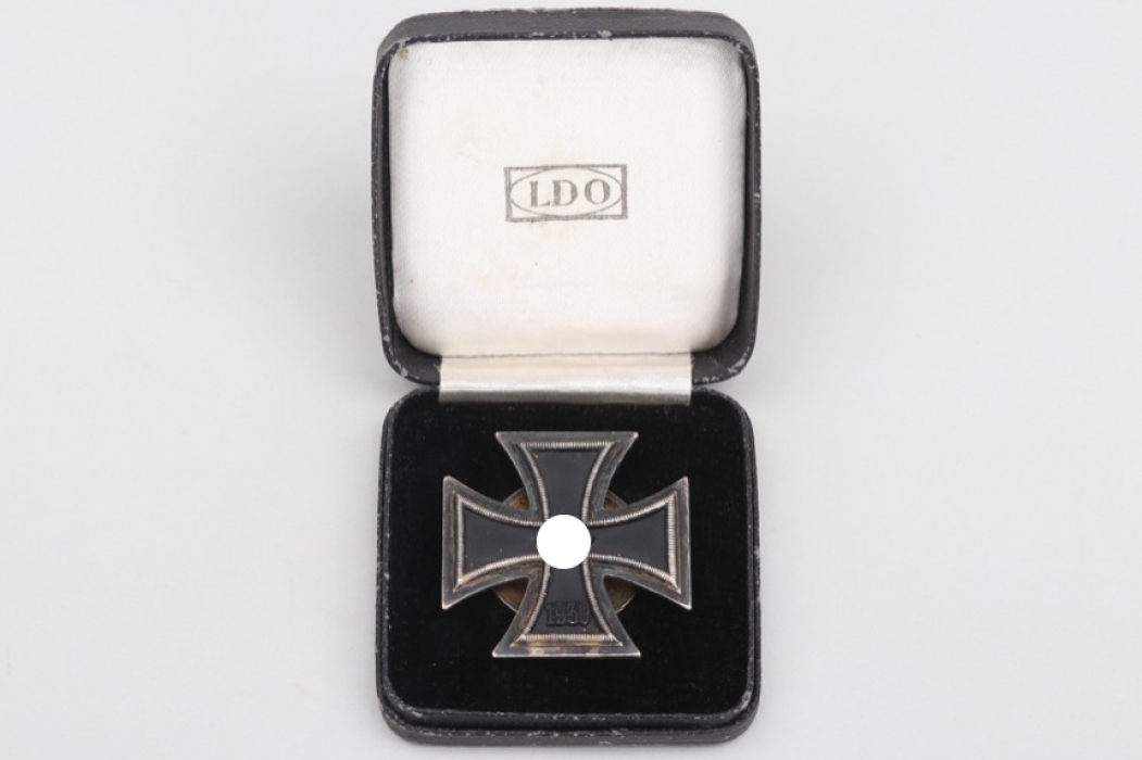 1939 Iron Cross 1st Class on screw-back with LDO case