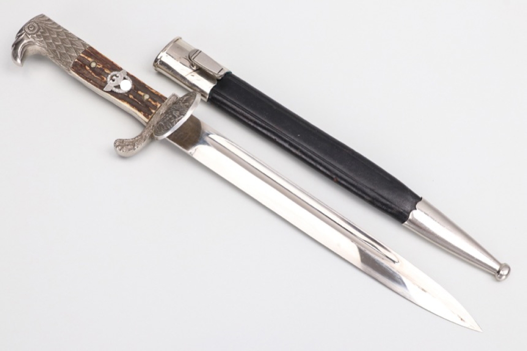 Third Reich police bayonet with horn grip - Klaas