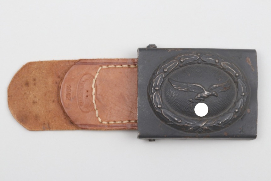 1942 Luftwaffe EM/NCO field buckle + leather tab