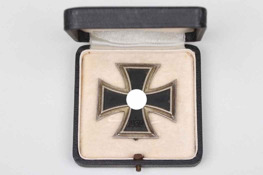 1939 Iron Cross 1st Class in case - Deumer/Meybauer