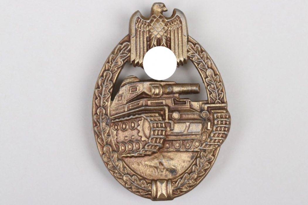 Tank Assault Badge in bronze