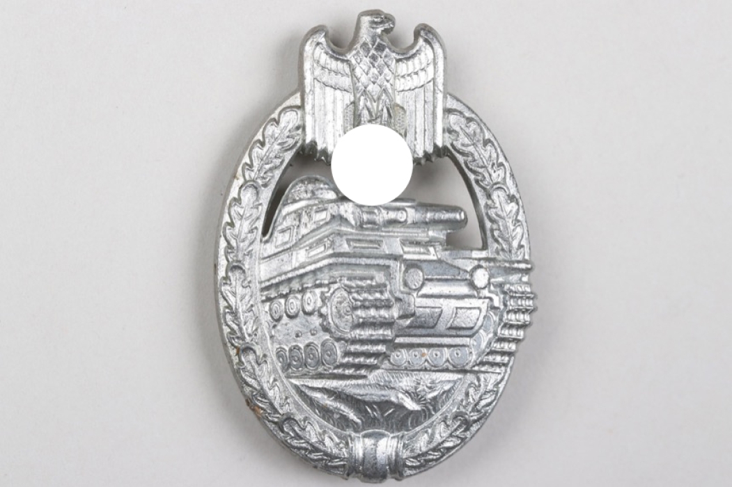 Tank Assault Badge in silver - mint