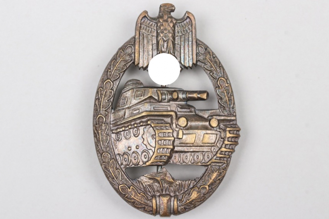 Tank Assault Badge in bronze "cut-out" - Wurster