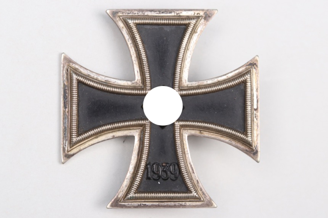 1939 Iron Cross 1st Class - Schinkel type