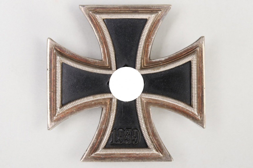 1939 Iron Cross 1st Class - Juncker "Crunch Bead"
