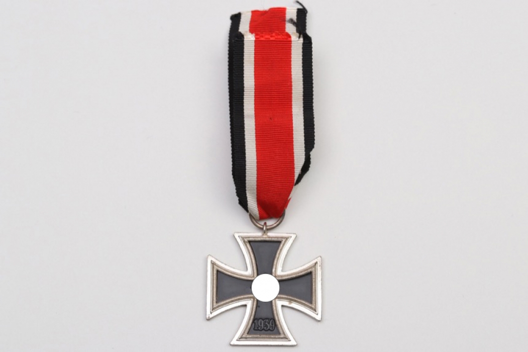 1939 Iron Cross 2nd Class & ribbon - 40