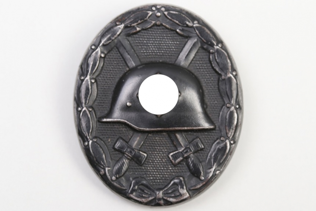 Wound Badge in Black - FK marked on helmet
