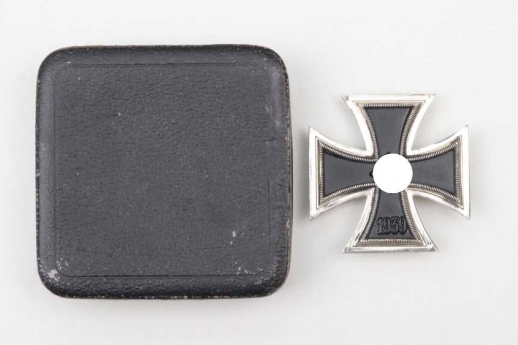1939 Iron Cross 1st Class in case - 4