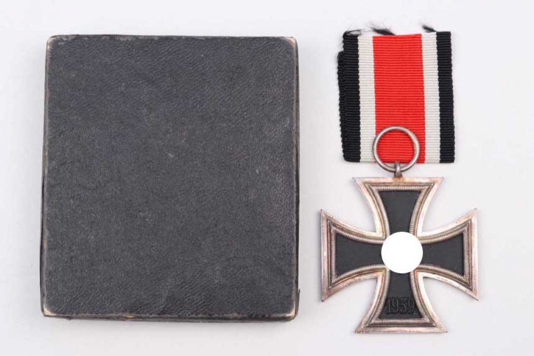 1939 Iron Cross 2nd Class in case - L/54