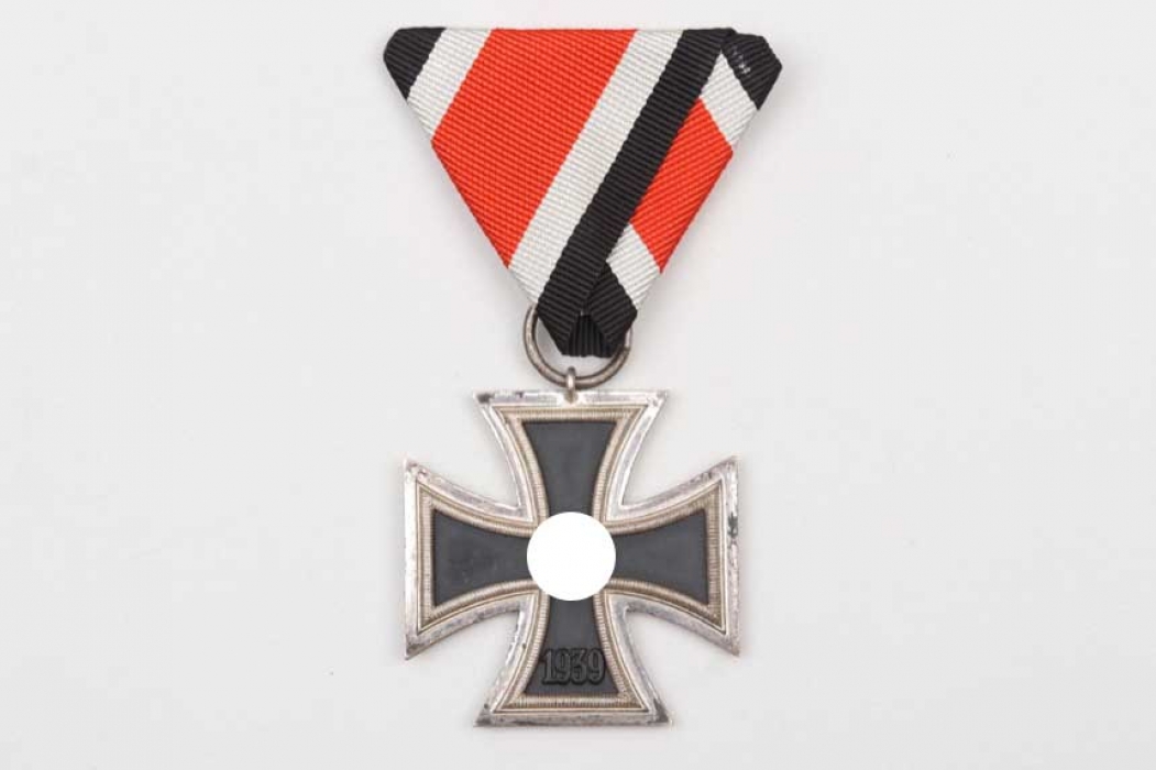 1939 Iron Cross 2nd Class on triangle ribbon - 13