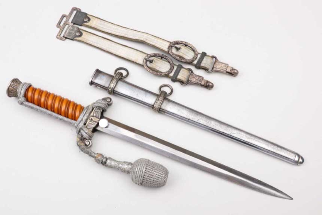 Heer officer's dagger with hangers and portepee - Siegfried