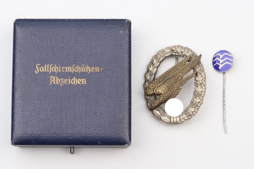 Luftwaffe Paratrooper Badge in case "IMME" + Glider's Badge