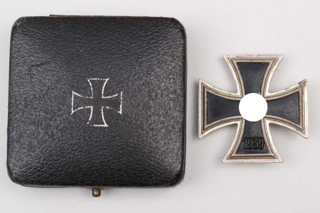 1939 Iron Cross 1st Class in case - non-magnetic