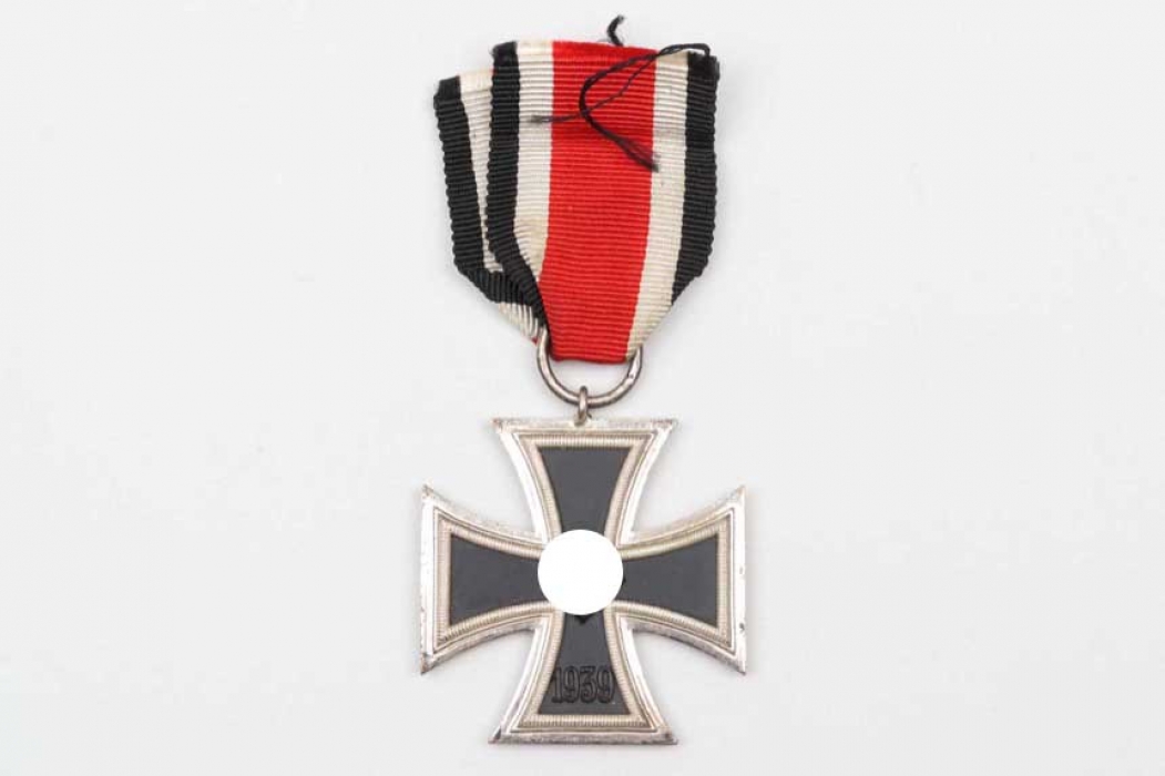 1939 Iron Cross 2nd Class - L/11