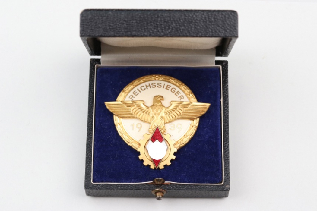 1939 Reichssieger Badge in case "Brehmer" - mint