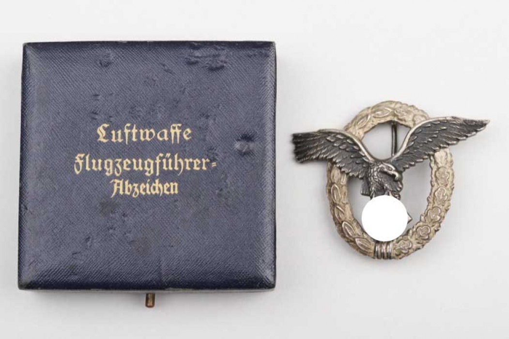 Luftwaffe Pilot's Badge in case - Brüder Schneider (full name type)