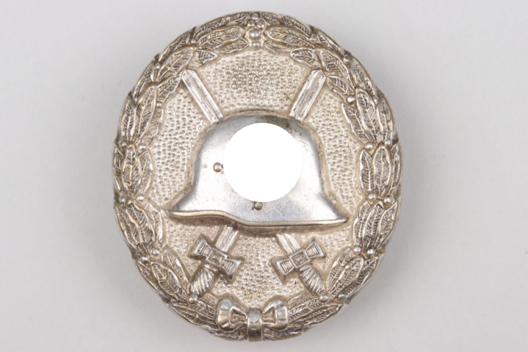Wound Badge in silver (tombak) - hollow inside