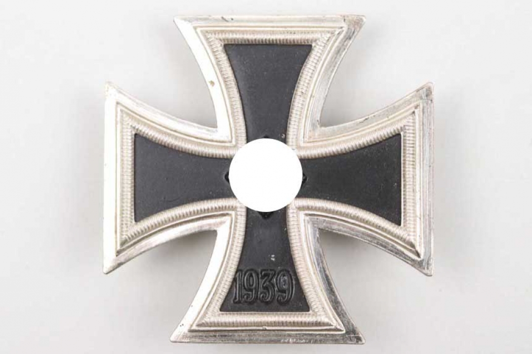 1939 Iron Cross 1st Class "15" - mint