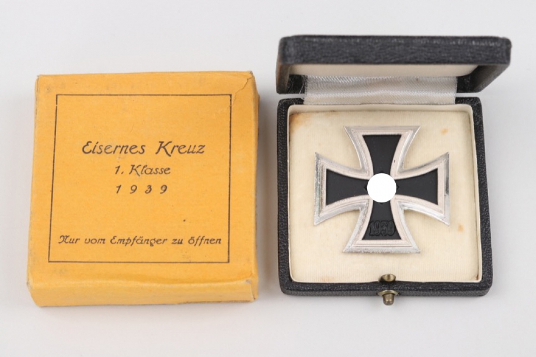 Olt. Art.Rgt. 239 - 1939 Iron Cross 1st Class with case & outer carton