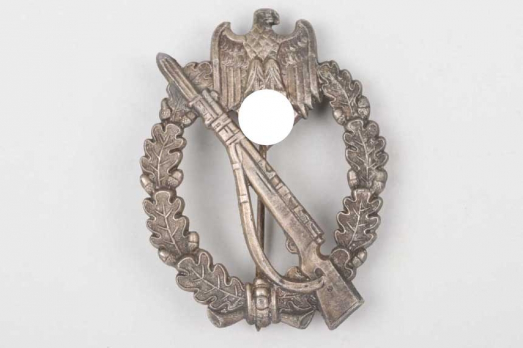 Panzer Leutnant "Leningrad" - Infantry Assault Badge in silver