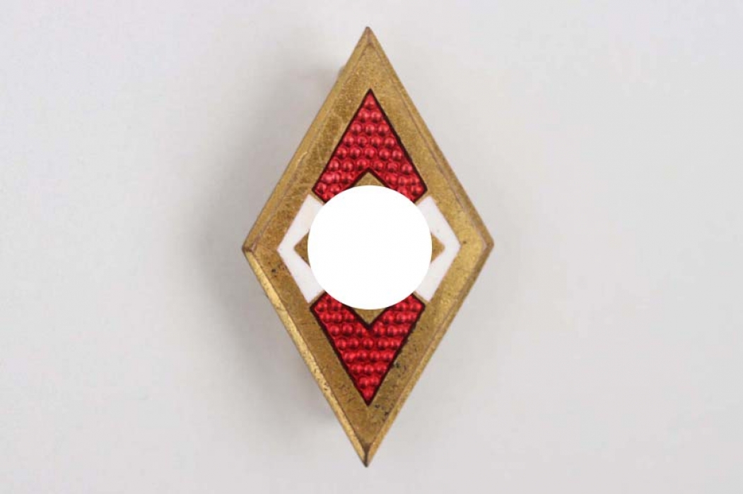 HJ membership badge in gold - RZM 15