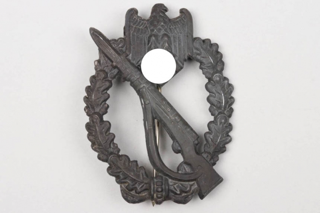 Infantry Assault Badge in silver - FCL (horde find)