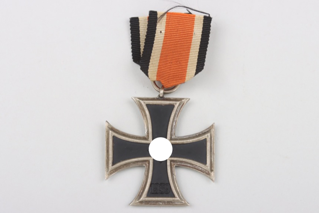 1939 Iron Cross 2nd Class - Schinkel (early)