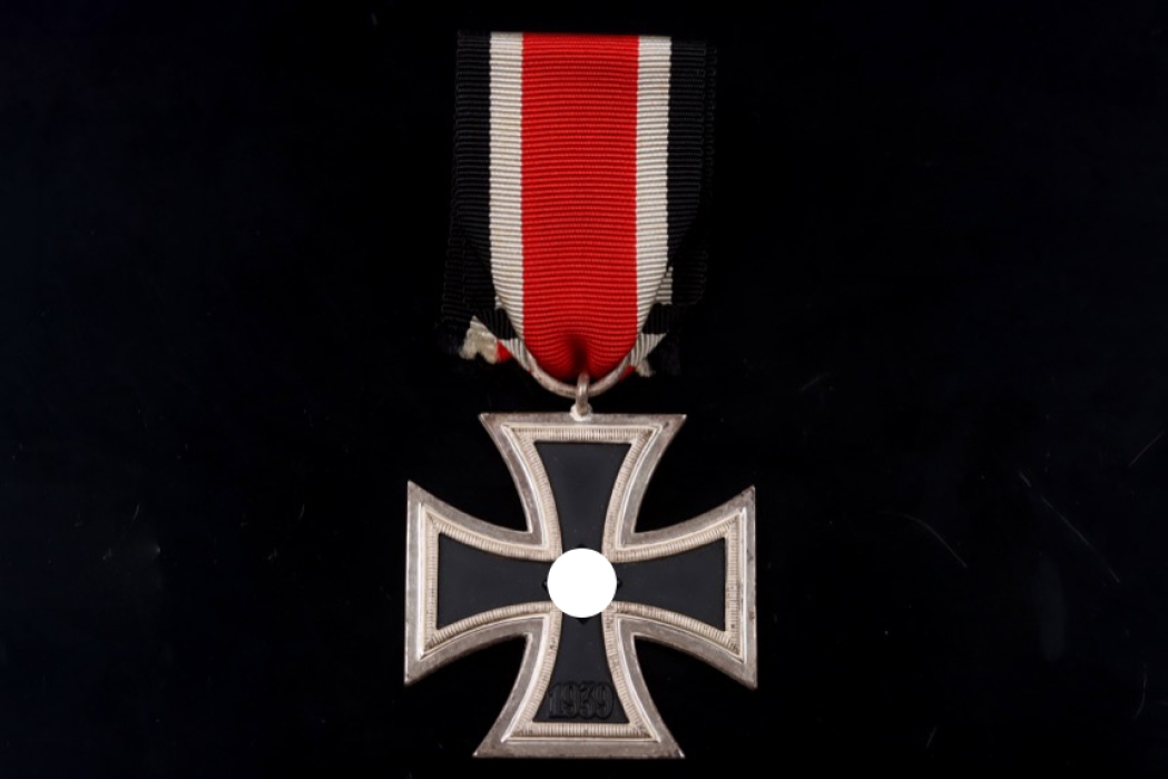 1939 Iron Cross 2nd Class (100) - mint