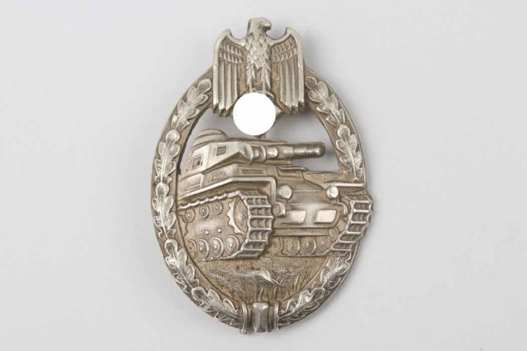 Tank Assault Badge in silver - tombak (hollow)