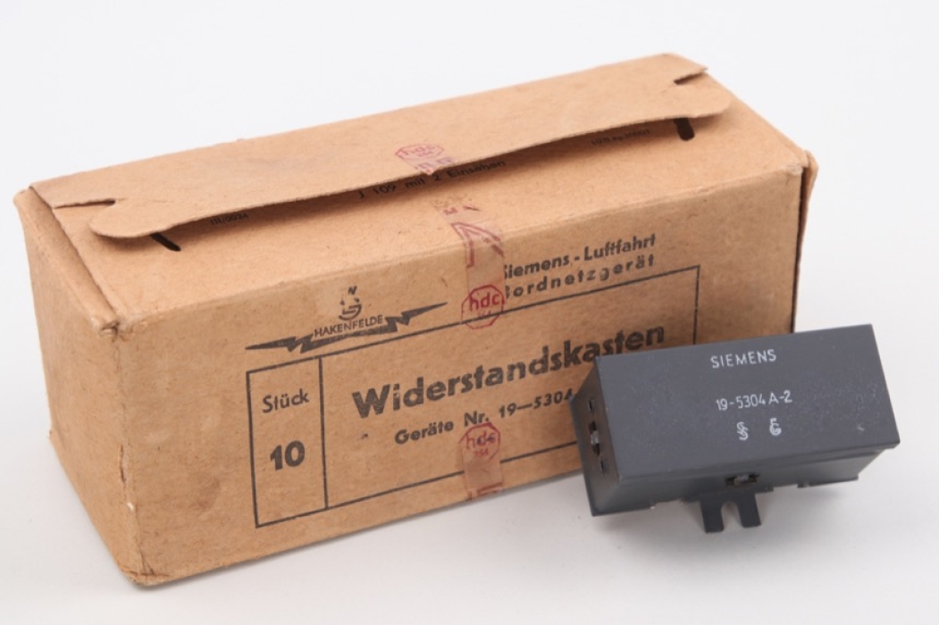 Luftwaffe lot electrical resistance instruments in original box