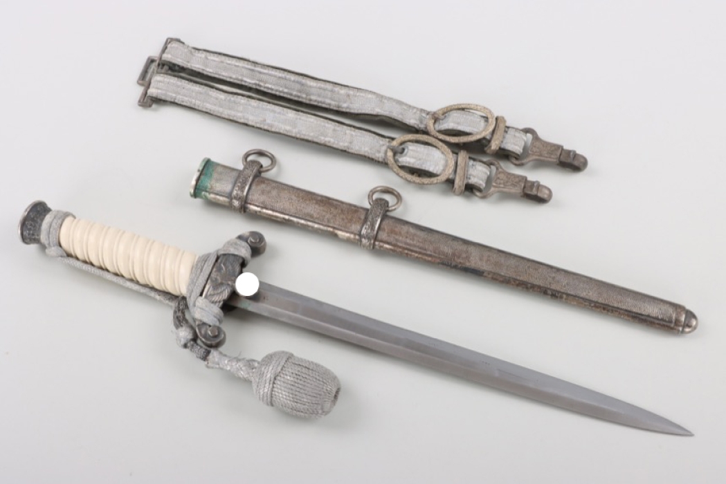 Heer officer's dagger with hangers and portepee - Höller
