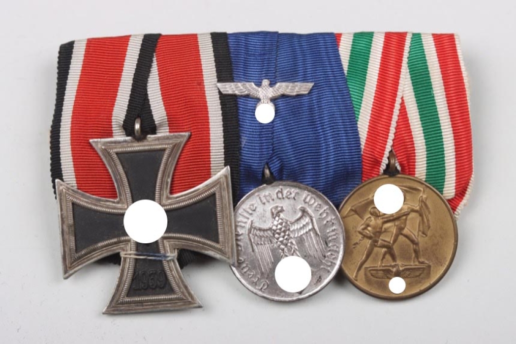 Wehrmacht 3-place medal bar with Memel ribbon