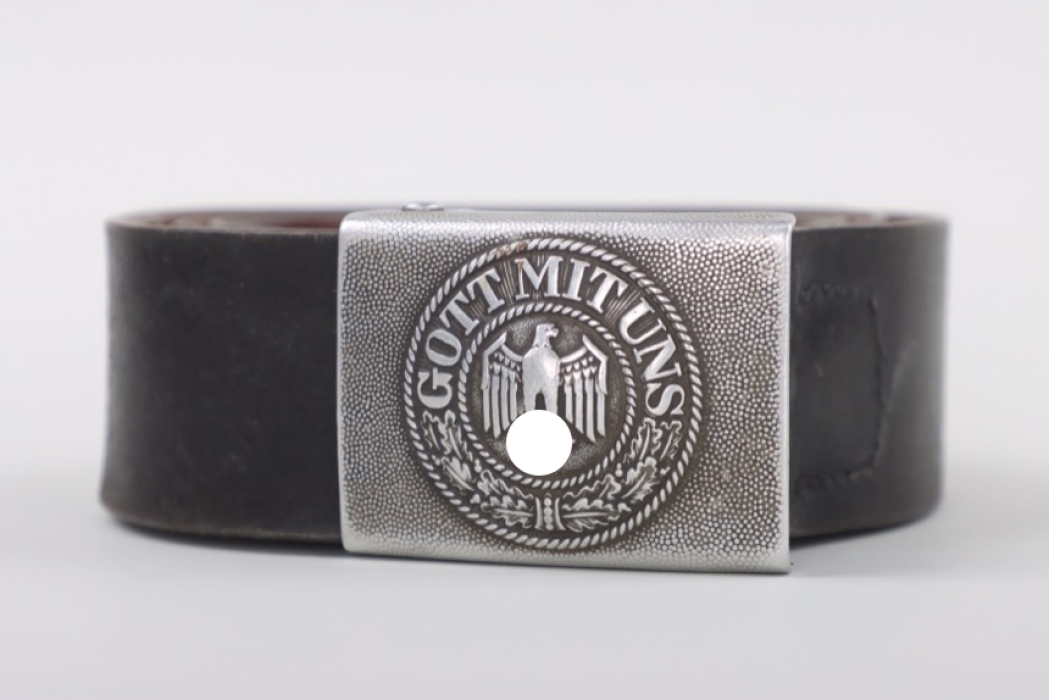 Heer field buckle "Gott mit uns" (EM/NCO) with leather belt and tap