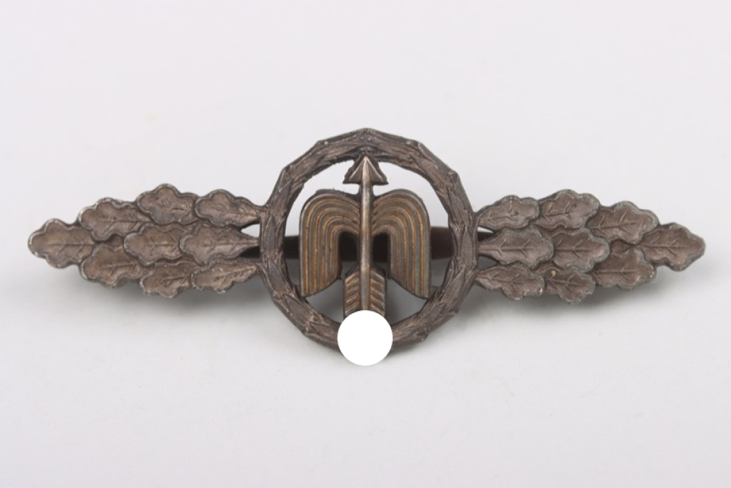 Squadron Clasp for Fighter Pilots in Bronze