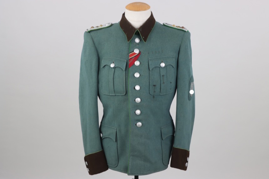 Police dress tunic with Cholm shield