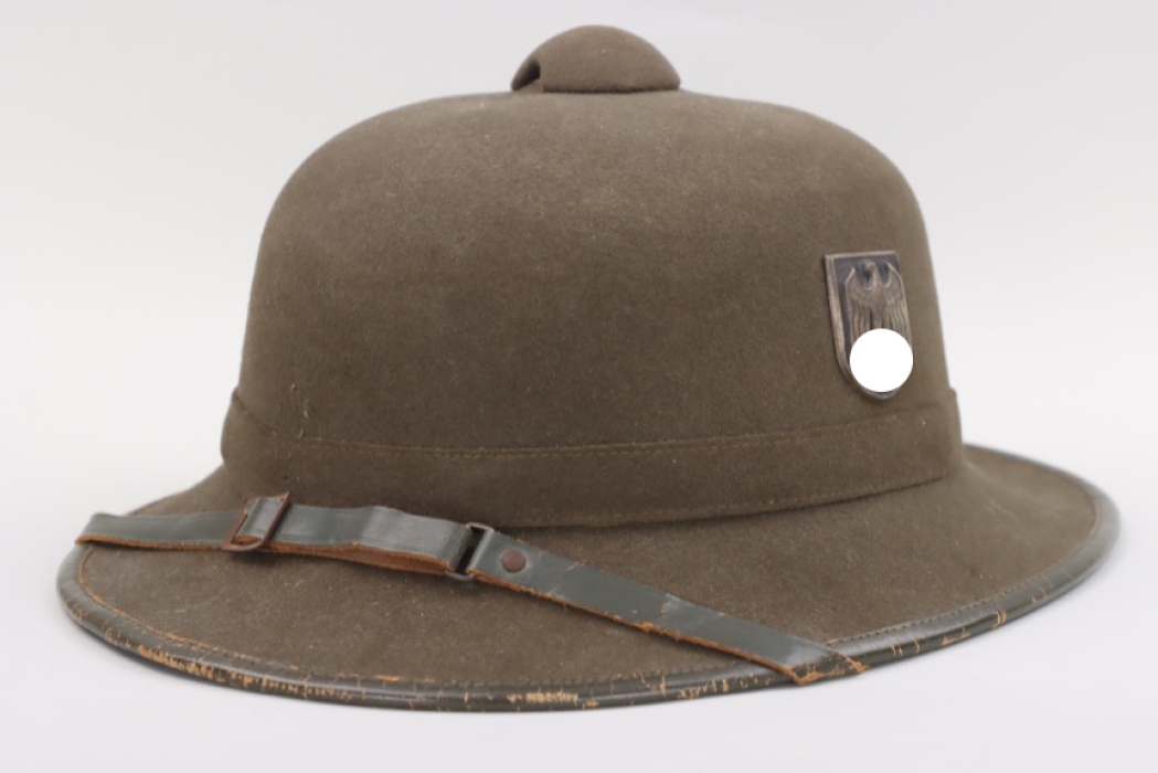 Wehrmacht double decal Tropical pith helmet