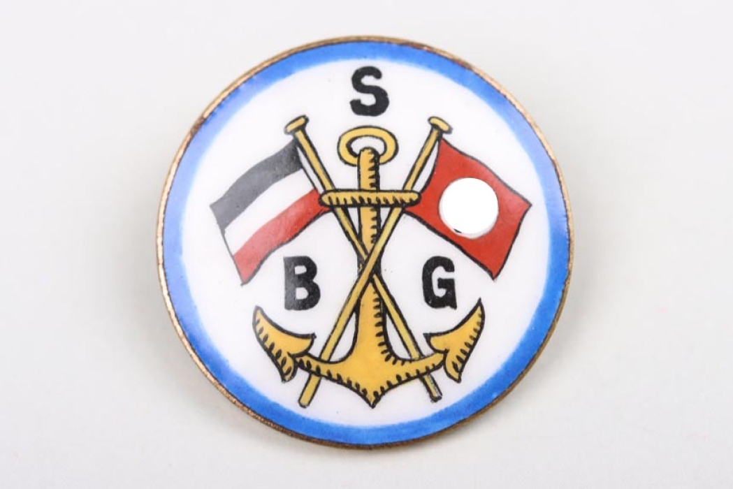 Unknown medal, 30 mm, enamel paint, "SBG" anker and flags 