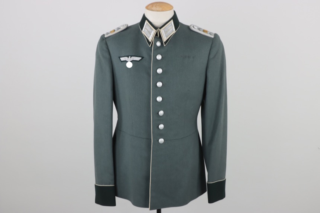 Heer Inf.Rgt.13 parade tunic to Hptm. d.R. Prof. Köngeter