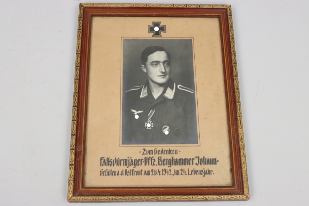 Framed photo of a Fallschirmjäger