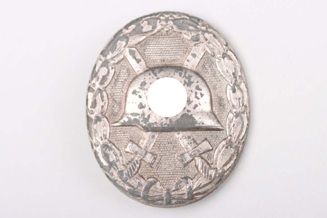 Wound Badge in Silver - hollow construction