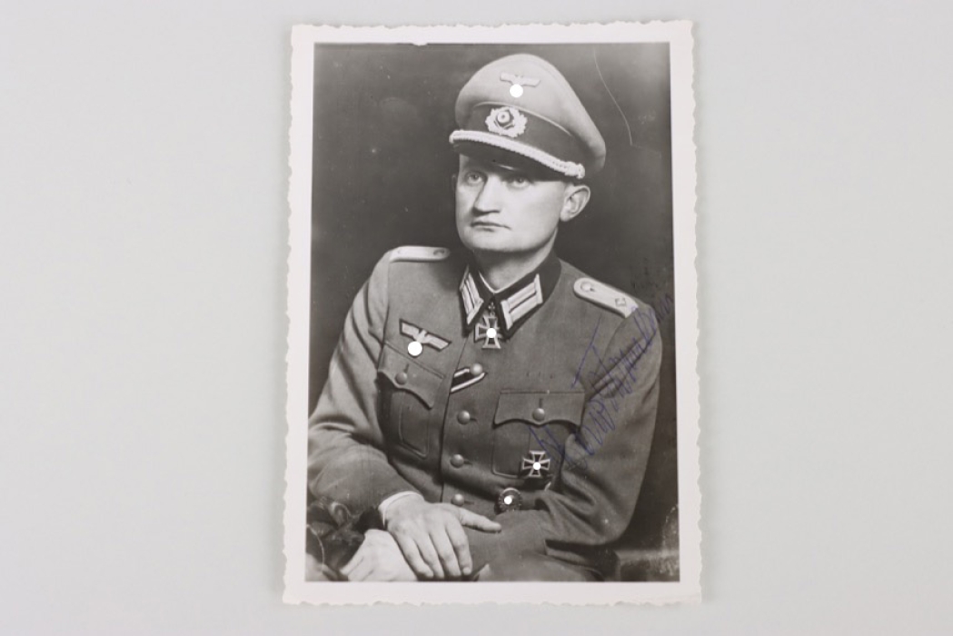 Oberwöhrmann, Erich Knight's Cross winner signed Portrait photo