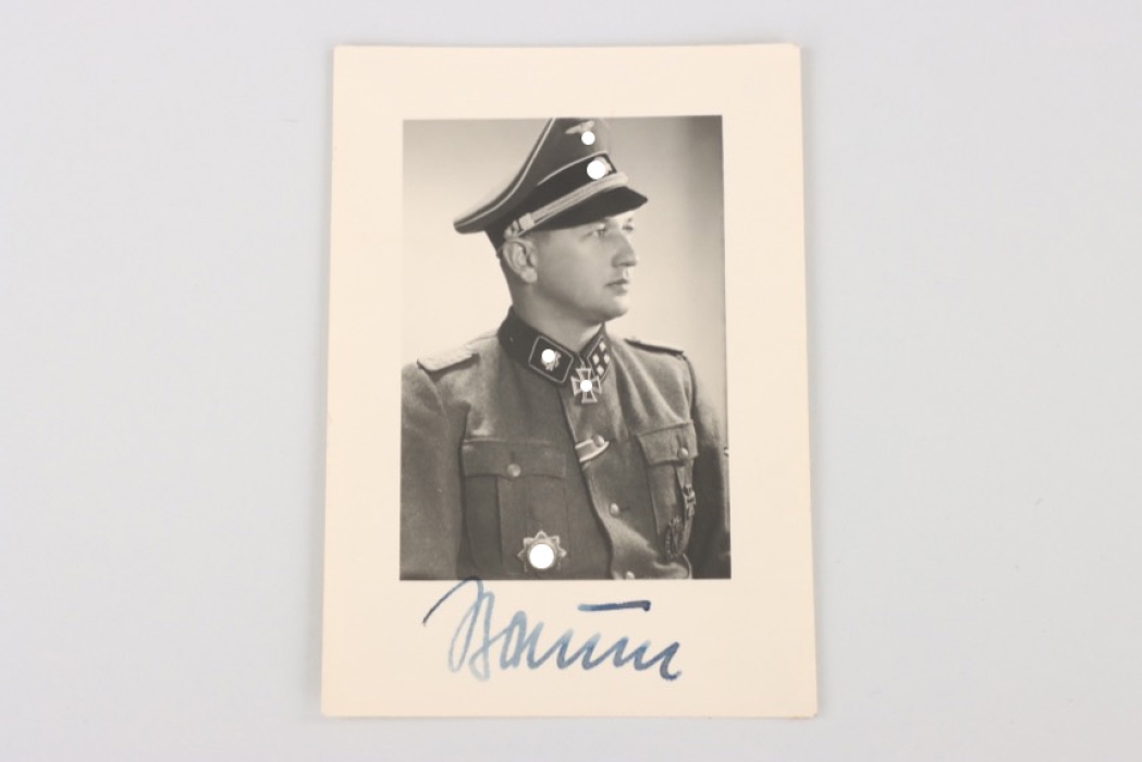 Baum, Otto Waffen-SS "Totenkopf" signed portrait photo - Swords Winner