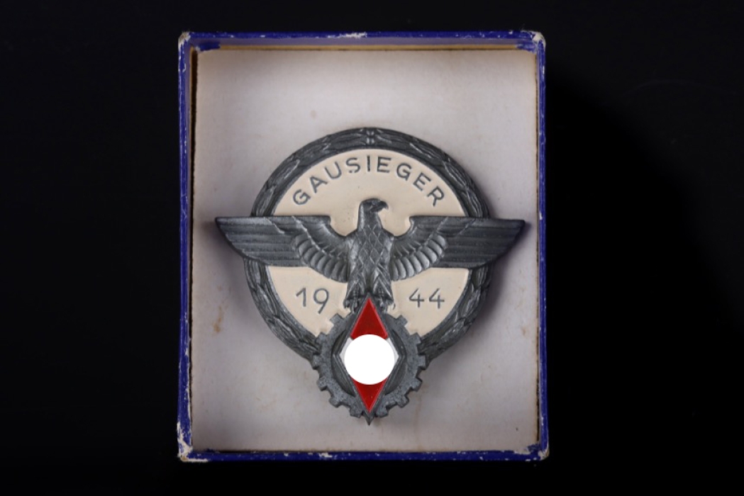 Gausieger Badge 1944 in case - Brehmer
