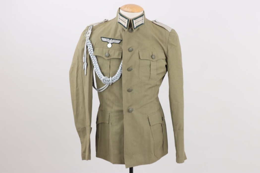 Heer infantry summer field tunic for a Leutnant