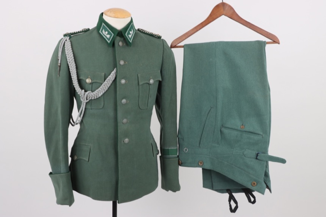 Customs service tunic with trousers & aiguilette